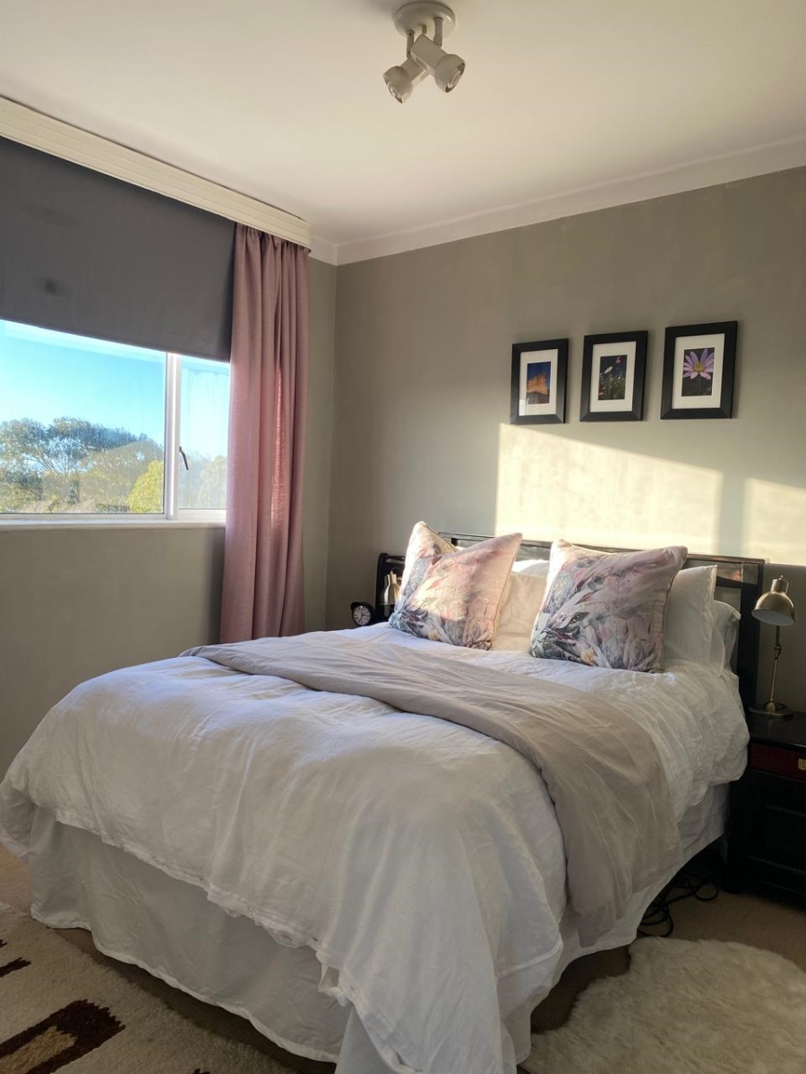 2 Bedroom Property for Sale in Kenilworth Western Cape